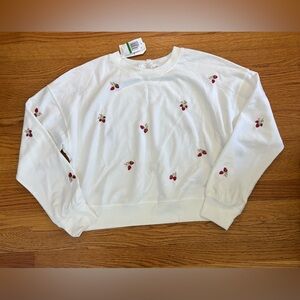Hippie Rose Sweatshirt Women’s Large White Strawberries Cropped Casualwear New